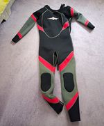 Men’s Full Length Wetsuit Size S Black/Red Full Length