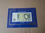 One pound note collectable mounted queen Elizabeth II