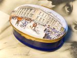 Crummles Fishmongers Hall London-7cm-vintage pill box-1p