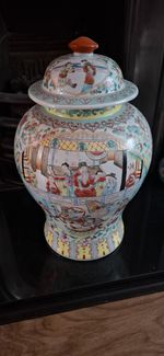 17" ROSE MANDARIN TEMPLE JAR "REDUCED "