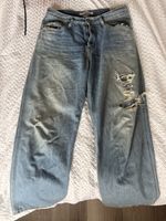 Tommy Jeans Men's Light Wash Distressed Blue Straight Denim Jeans W29 L30