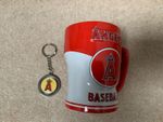 USA Los Angeles Angels Mug and chrome key fob with swivel centre