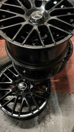OEM Mercedes-Benz Multi-Spoke Gloss Black Alloy Wheels / Rims - Set of 4