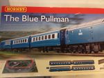 Hornby R1093 The Blue Pullman Train Set