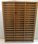 Porta cassette audio  in legno da parete vintage C