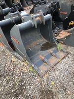 Eurofab  Doosan DX80 36" bucket with welded edge