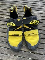 Climbing Shoes - Size 9 - La Sportiva Katana