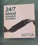 AKTI!A 24/7 blood pressure monitor with wearable wrist recorder