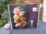Mastrad Coffret Macarons Macaron Gift Set Includes Recipe Book - Brand New