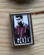 RARE OLD ASTON VILLA  F.C PAUL MC GRATH GOD BADGE