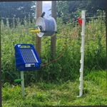 Electric Fence Kit 500m Solar Energiser & Reel + Wire Bundle & 40x Plastic Posts