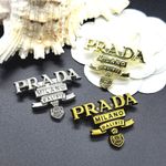 Hot Retro brooch letter pin collar pin high-end mens womens fashion Gift