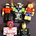 Roblox Mixed Lot 5 Mini Figures - Robot, Police Officer, Girl, Plastic, No Box