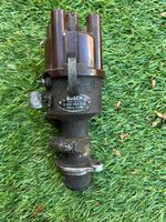 Vintage Bosch VJU 4 BR 8 ignition distributor OEM part number: 0 231 153 002