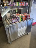 Igloo Cold Serve Over Counter Ideal for Cafes, Restaurants Catering