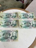 5 x Consecutive 1975  bank of Scotland   pound notes 