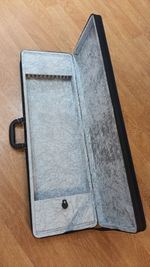 Bow Case for 12 Violin or Viola Bows