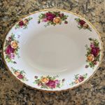 Royal Albert 1962 Old Country Roses  9” Oval Vegetable Serving Bowl