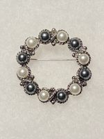 Vintage Avon 1975 Antiqued Silver Tone Faux Pearl Wreath Eclipse Brooch Signed