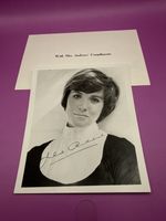 Julie Andrews 1976 Photograph with Preprinted Autograph & Compliments Card