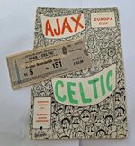 Ajax v Celtic programme & TICKET. 10/3/1971 - SIGNED BY 17 - European Cup 
