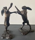 SOLID BRONZE BOXING HARES PAIR SCULPTURE / HOT CAST ANIMAL FIGURES - 17cm High