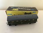 PIKO HO VEB Modellbahn Personenwagen Bi 24 DR Grun 5/6518-01