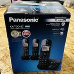 PANASONIC KX-TGC423EB Cordless Phone with Answering Machine - Triple Handsets UK