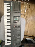 Yamaha PortaSound VSS-100 Digital Voice Sampler Keyboard + PSU – Vintage