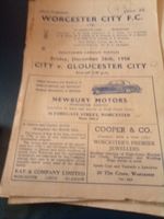 Worcester City v Gloucester City 1958/59  Reasonable Condition