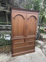 c1880 Oak Housekeepers Cupboard Linen Press Larder Large Storage Late Victorian