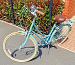 Bobbin Birdie ladies bike, Brownie 7 Dutch Bike Mint Green (£350 when new)