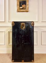 ANTIQUE WHEARY TRUNK CO. COMPACTUM TRAVEL STEAMER CUSHION-TOP WARDROBE 1920S