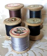 5 VINTAGE, WOODEN COTTON REELS, CARRIERS, THE ORIENTAL GLAZE, J&P COATES, SYLKO