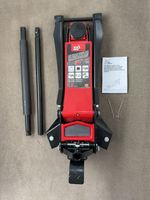 Big Red Torin 1.5-Ton Hydraulic Jack Ultra Low Profile, Lifting Range 70-610 mm