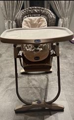 Chicco Polly High Chair Grey/Beige/White Removable Tray Safety Harness