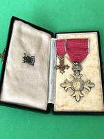 Genuine OBE Medal Civil in Original Fitted Case 2nd Type With Miniature