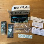 Oakley Razor Blades Sea foam With Grey - Full Set Of Arms Guitar Pick Box Badge