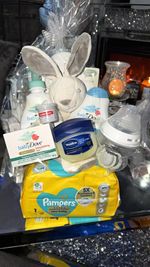 Pampers Newborn Nappies Gift Basket Set with Baby Dove Bathing Bar