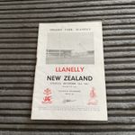 1963 LLANELLI V NEW ZEALAND @ STRADEY PARK ALL BLACKS TOUR RUGBY PROGRAMME VGC