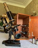 Antique Carl Zeiss Stand 1B Jug-handle Microscope Serial 74401 circa 1919, Cased