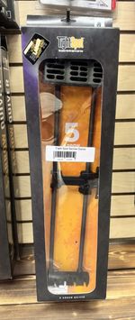 Tight Spot 5 Arrow Quiver
