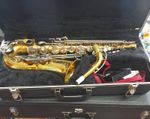 Vintage Selmer Bundy II Alto Saxophone with case