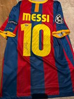 Lionel Messi Barcelona Hand Signed Beckett Witness #10 Jersey