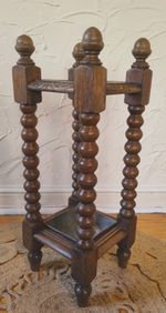 ANTIQUE SOLID OAK BOBBIN TURNED / CARVED STICK / UMBRELLA STAND with DRIP TRAY