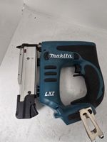 Makita DPT350 Pin Nailer