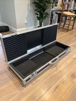 Lightweight keyboard flight case
