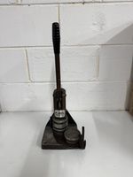 London Emblem Universal Button Maker Press Badge Machine Round Ribbonmasters