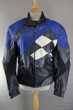 DIABLO LEATHER BIKER JACKET WITH BACK & ELBOW PROTECTORS & THERMAL LINING: 42 IN