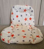 Brand new baby bouncer/rocker seat with a lovely star pattern. ⭐